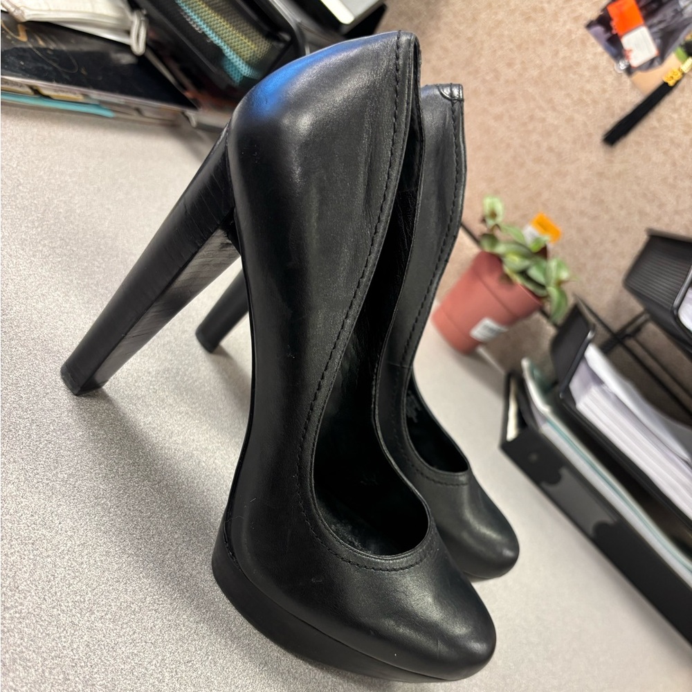 Jessica Simpson Pumps